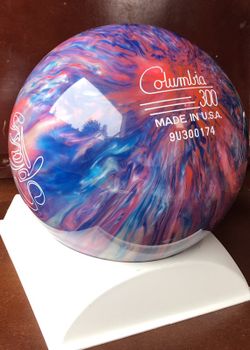 Impressive and stunning beautiful multicolored Splash bowling ball