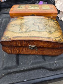 Map Decorative Box