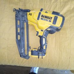 DeWalt Nail Gun 