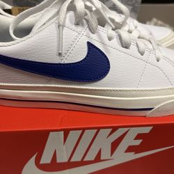 Nike Court Legacy NN – Women’s 8 – NEW with Box