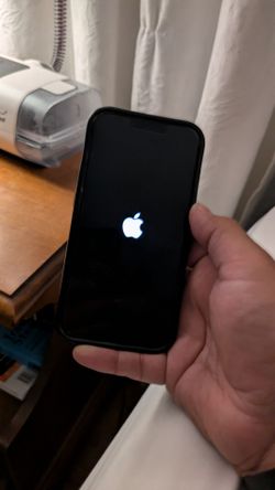 iPhone 13 Pro (128GB) & Google Pixel 6 (128GB) Bundle – Unlocked