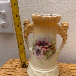 JARRONES ANTIGUO DE PORCELANA FILETEADA C/U