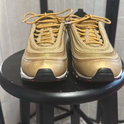 Nike Air Max (Gold )