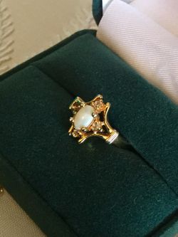 Vermeil Gold ring 💍 Size #5 Opal gemstone