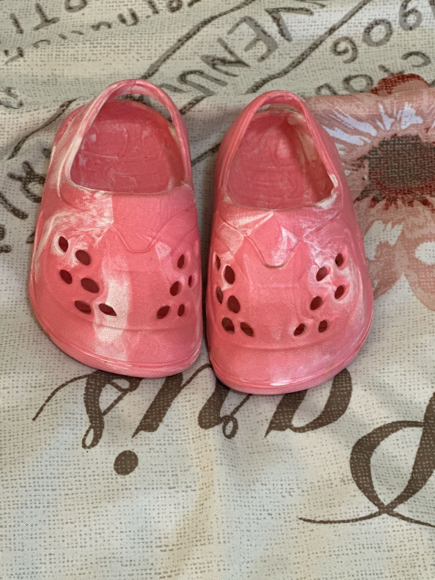 Size 2 Croc’s