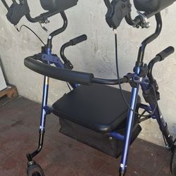 ELENKER UP RIGHT ROLLER WALKER