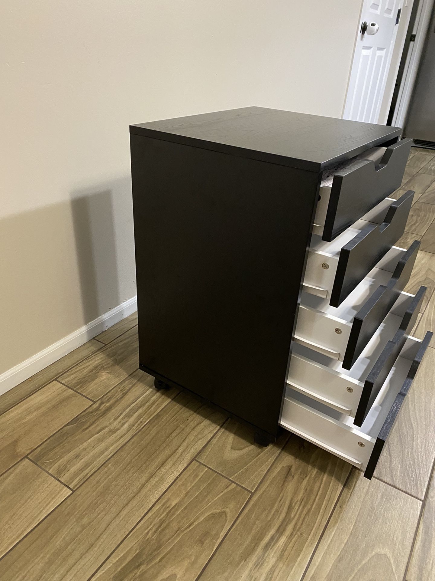 Storage Cabinet With Drawers