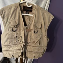 Rio Bravo FISHING Vest, Adult Size XL - Lightweight Vest With Pockets Very Good