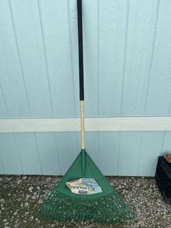 30” Yard Rake by Gardex. Extra Wide, Poly Head, Longer Reach