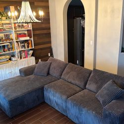 Grey couch like new barely used