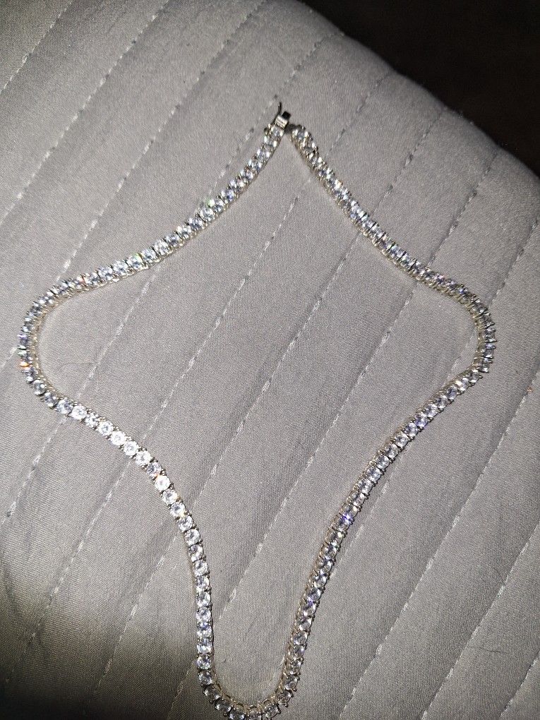 Tennis Necklace From The Diamond Connection