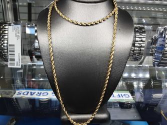 Rope Chain - Yellow Gold 10k (.417) 7.5 grams 24 inch