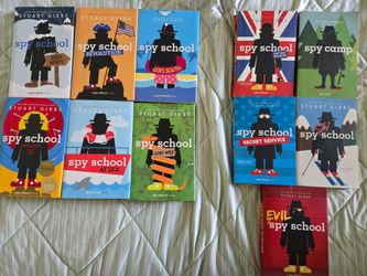 Stuart Gibbs Lot Spy School Series