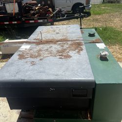 Large Gas Tank And Tool Chest For Truck