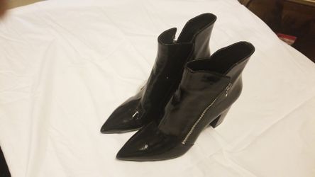 Women shoes 9.5