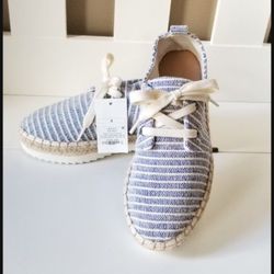 WOMEN'S Shoes Size 6 New!