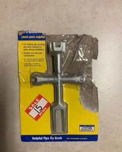 Pop up plugs holder