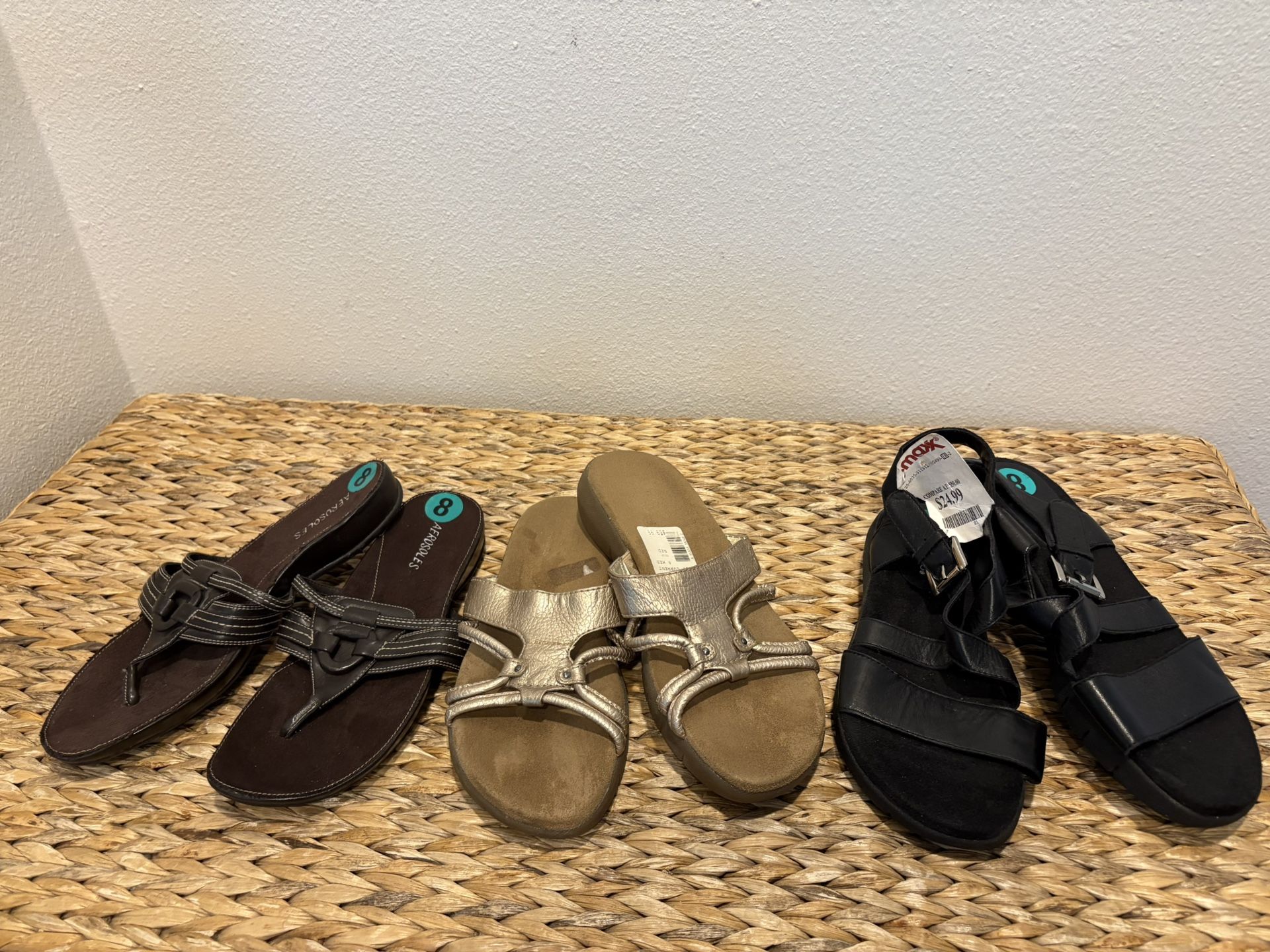 Women’s Aerosoles Sandals - Set of 3 - Size 8 - Simi Valley