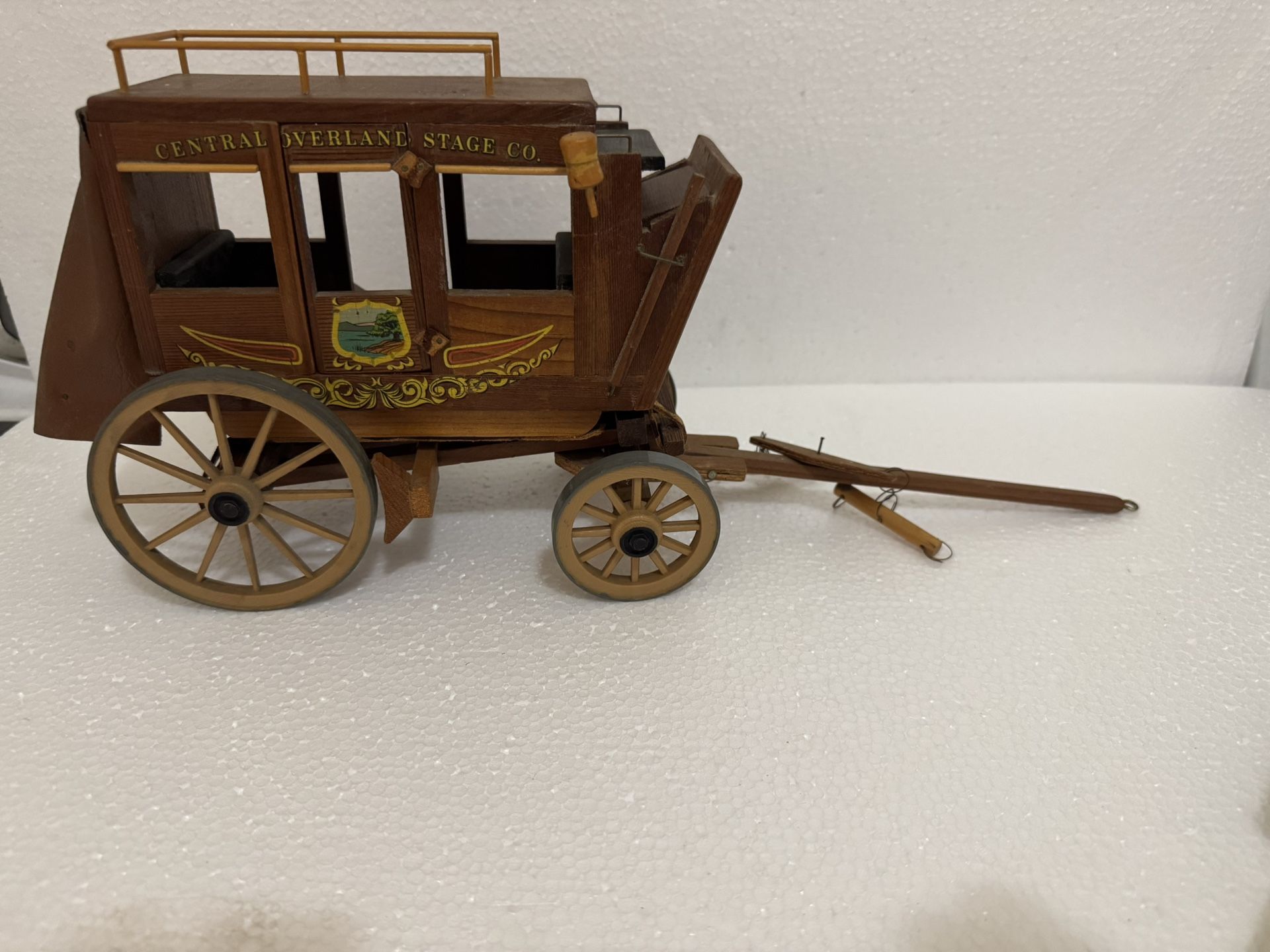 VTG Overland stagecoach Wooden Kit