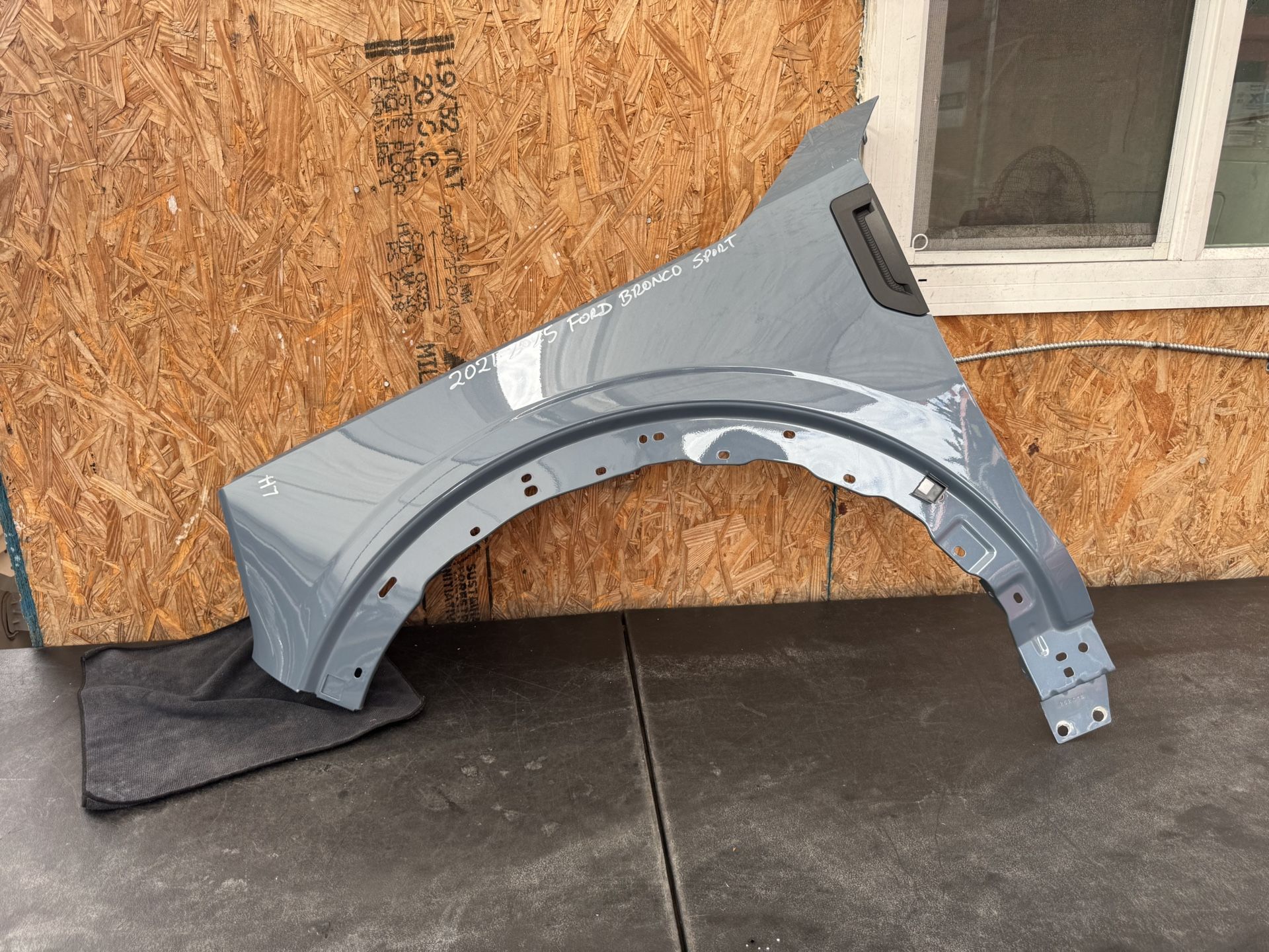 2021 2022 2023 2024 2025 FORD BRONCO SPORT LEFT SIDE FNDER OEM USED