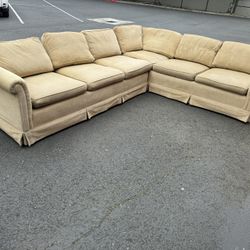 Sectional Couch Sofá (Free Delívery)🚚