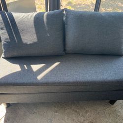 Convertible couch/chair