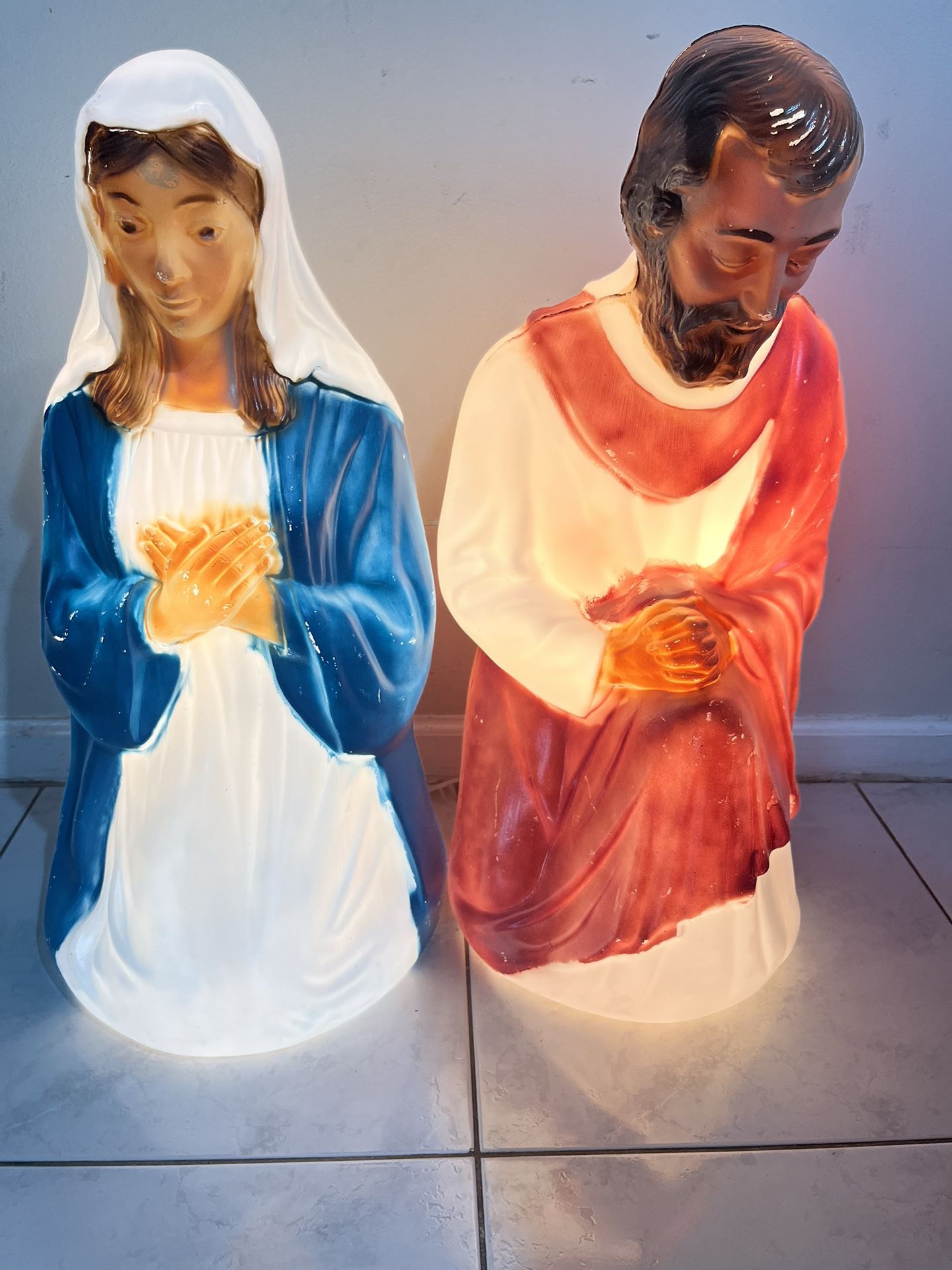 Vintage Mary And Joesph Blow Molds Christmas Nativity 