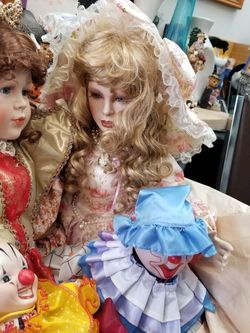 Porcelain dolls 1970s