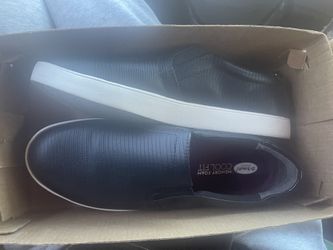 Madison Slip On Sneakers Size 8 Womenโs