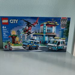 NEW LEGO Emergency Vehicles HQ
