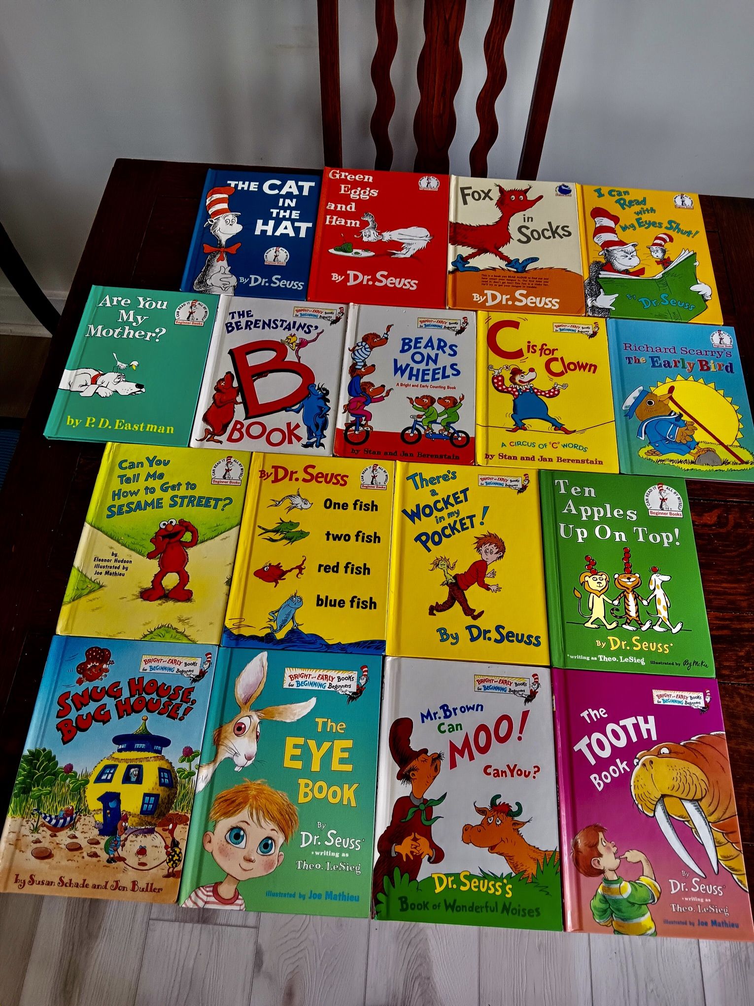 Seventeen Dr. Seuss Children's Beginner Books for Sale in Huntington ...