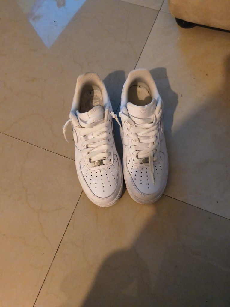 Nike Air Force