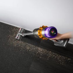 Dyson V15 Detect Total clean Extra.