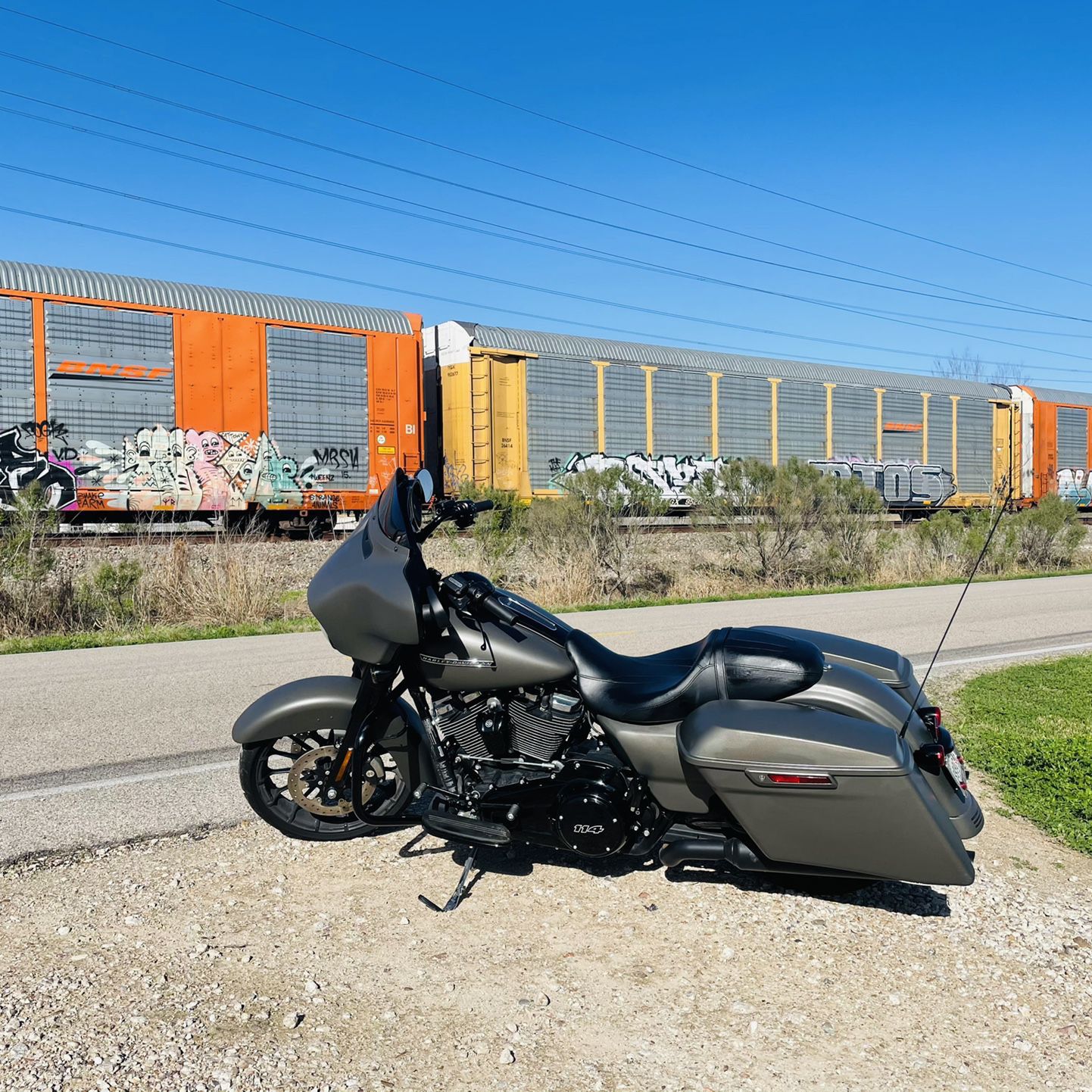 Photo 2019 Harley Davidson FLHXS Street Glide Special