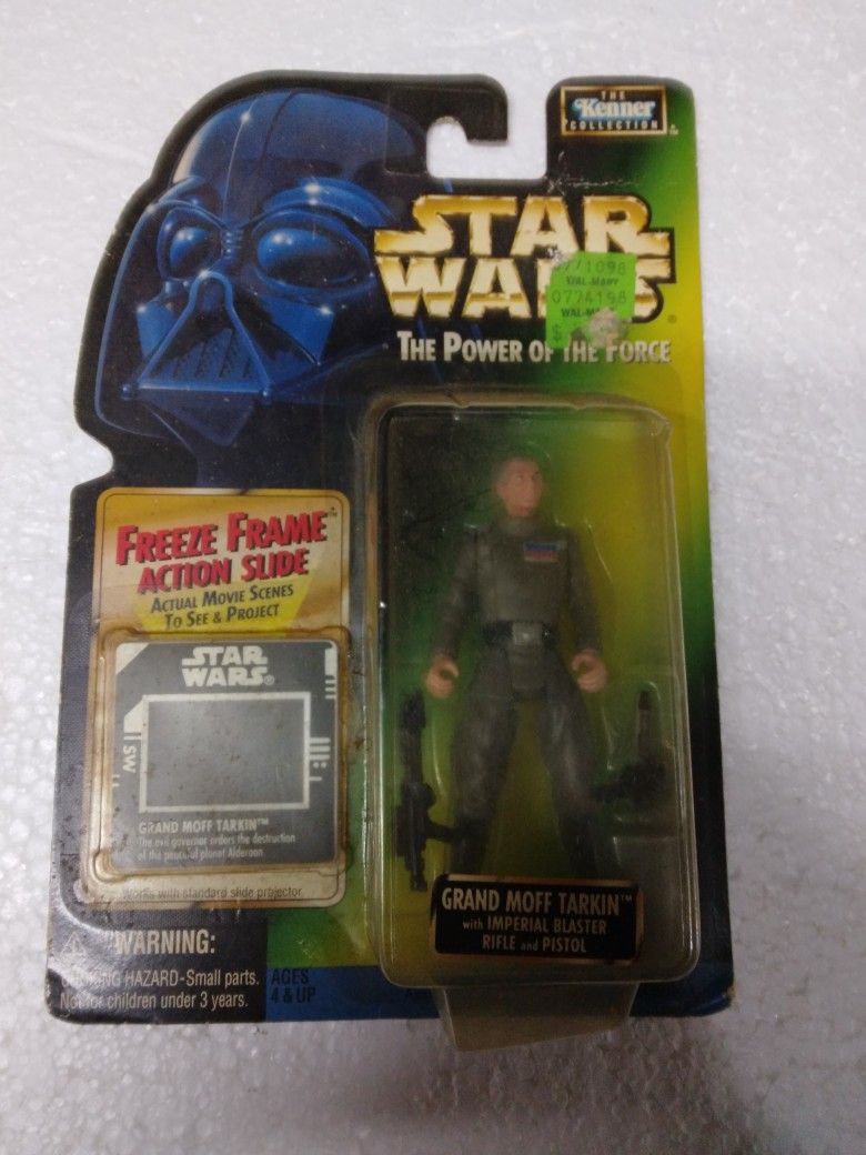 1997 Starwars Power of the Force Grand Moff Tarkin with Freeze Frame Slide
