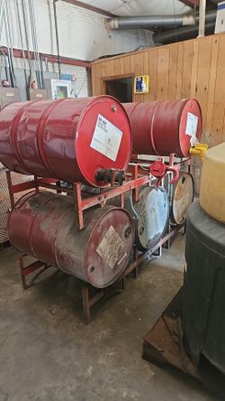 Steel Drum Rack with 55-Gallon Barrels