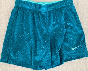 Nike Youth Size Large Shorts