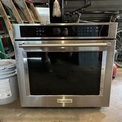 Kitchen aid Single Wall Oven