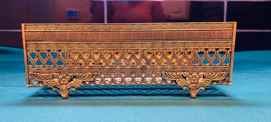Vintage beauty! Brass filagree tissue/napkin holder with ornate legs