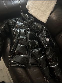 Moncler Size s