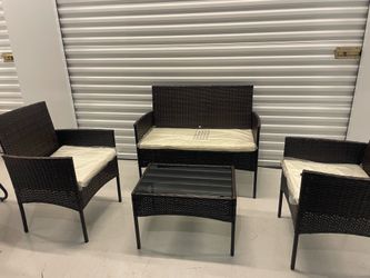NEW Wicker Set outdoor patio furnitures set with cushions(Delivery Extra)