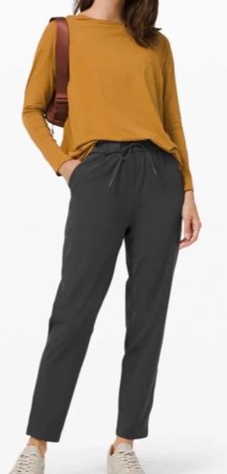 Like New Lululemon Keep Moving Pant 7/8 High Rise w/ Pockets Graphite Gray Tapered Pants Women’s Sz 4