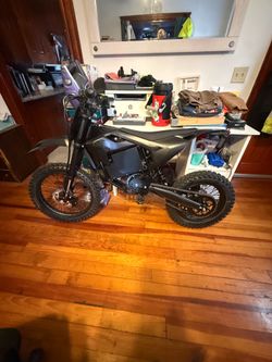 E-Moto Gronge X1 spark large