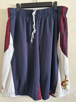 Y2k Adidas Cavaliers basketball shorts Streetwear NBA Sz XL