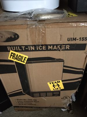 Photo Ice maker for boat or house $150 thanks s half price