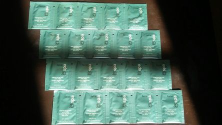 Lot of 20 BeautiControl NEW Regenerating Tonic with PHAs TRAVEL PACKS
