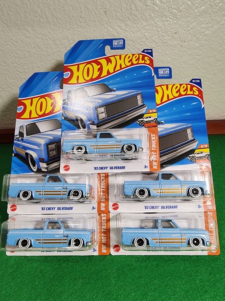 Hot Wheels "83 Chevy Silverado Baby Blue