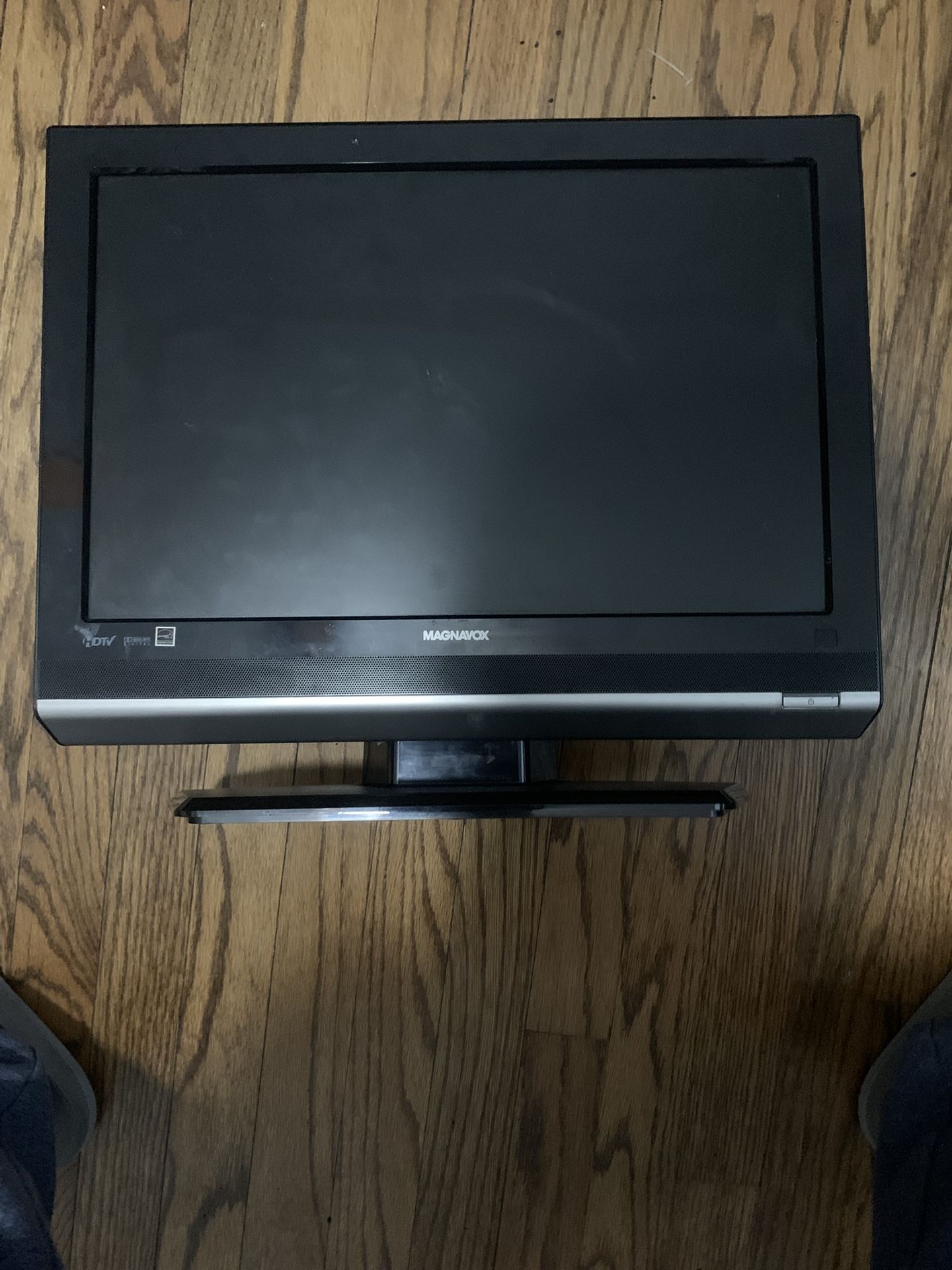 MAGNAVOX TV