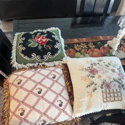 3 Vintage Pillows 
