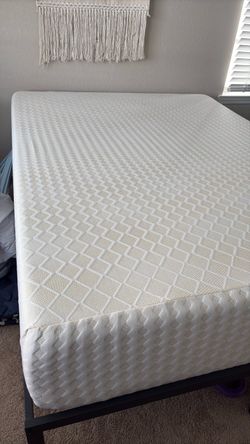 Queen mattress